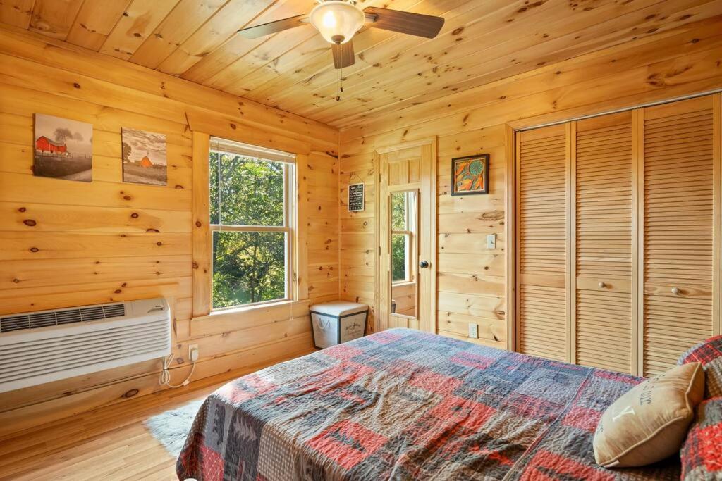 Dream Weaver Cabin Villa Candler Eksteriør bilde